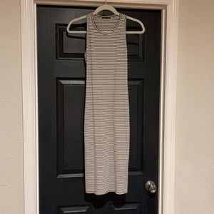 Ribbed striped midi! 😎